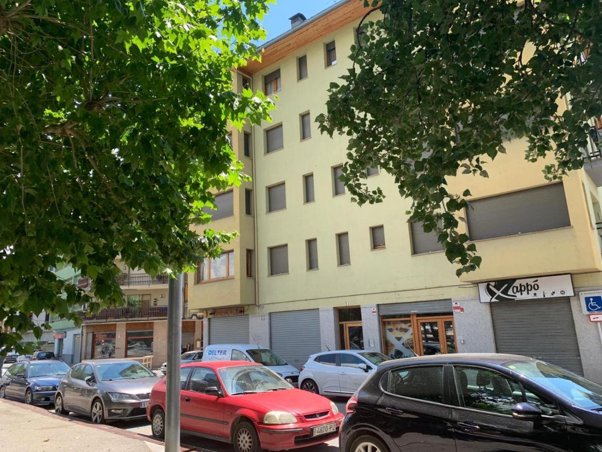 Mariajo'S House Apartment Puigcerda Exterior photo